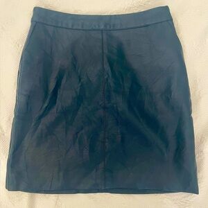 EUC Topshop Navy Leather skirt